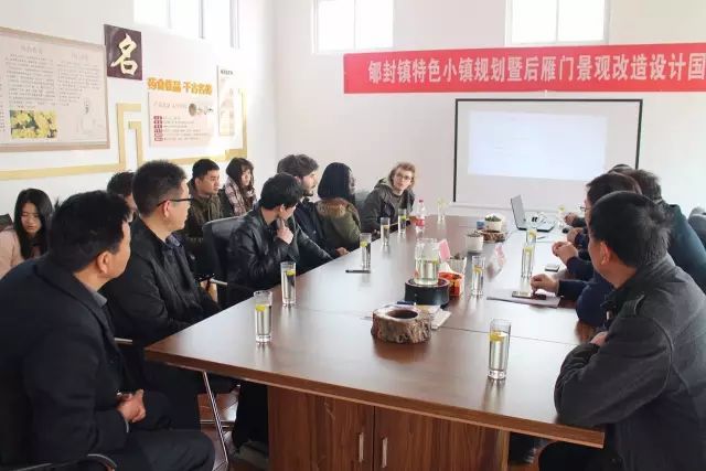 一批批參觀團為何頻頻到云臺冰菊基地參觀？